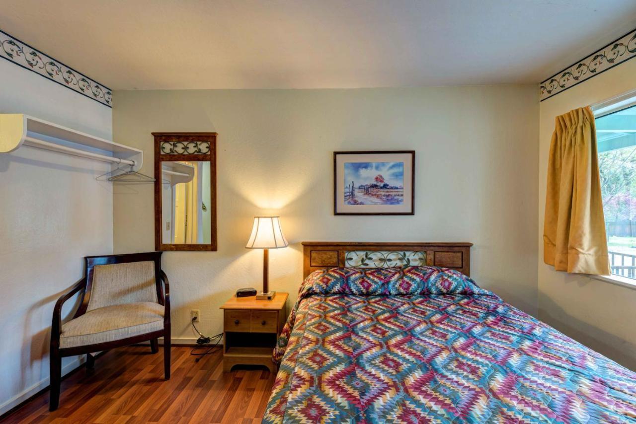 Lake Shasta Lodge Lakehead Zewnętrze zdjęcie